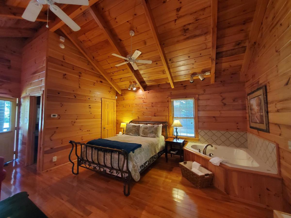 New River Trail Cabins Galax Esterno foto