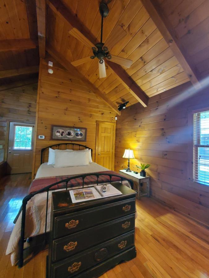 New River Trail Cabins Galax Esterno foto