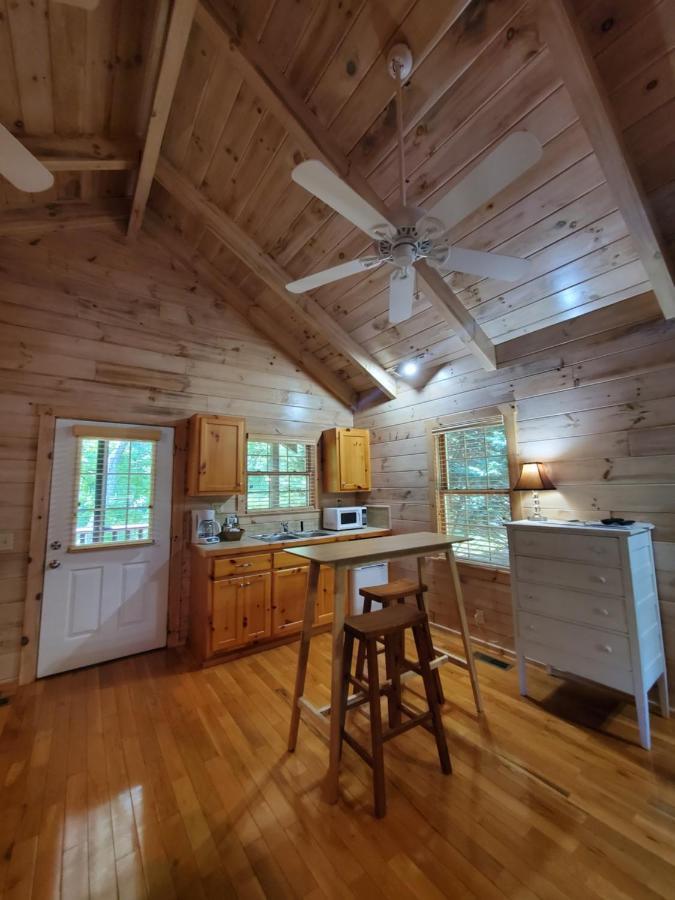 New River Trail Cabins Galax Esterno foto