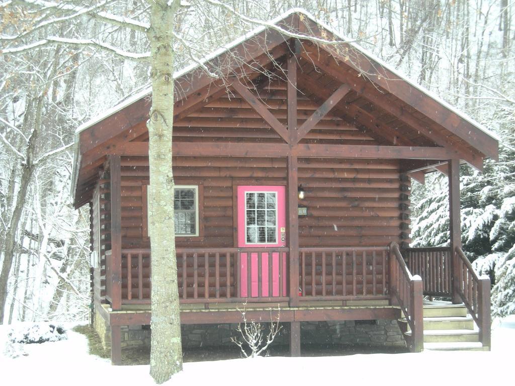 New River Trail Cabins Galax Esterno foto